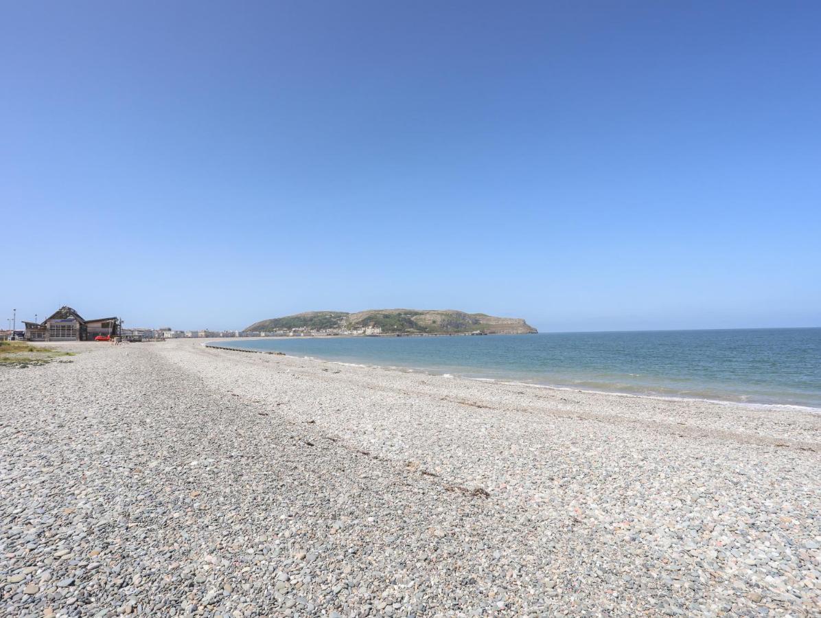 Bryn Tirion - Penrhynside Villa Conwy Dış mekan fotoğraf